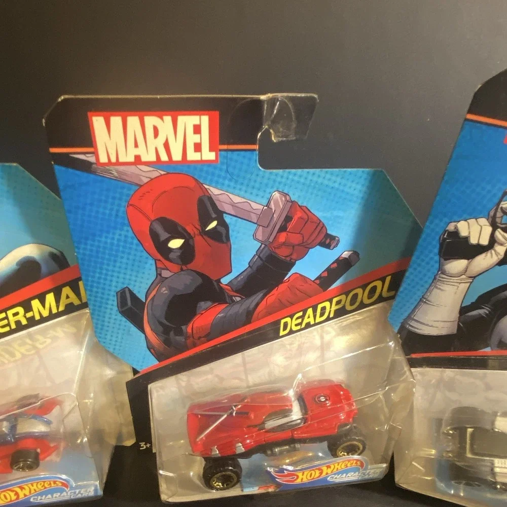 Hot Wheels Character Cars Marvel Lot 4 Diecast 1:64 2017 Spider-Man Iron Man